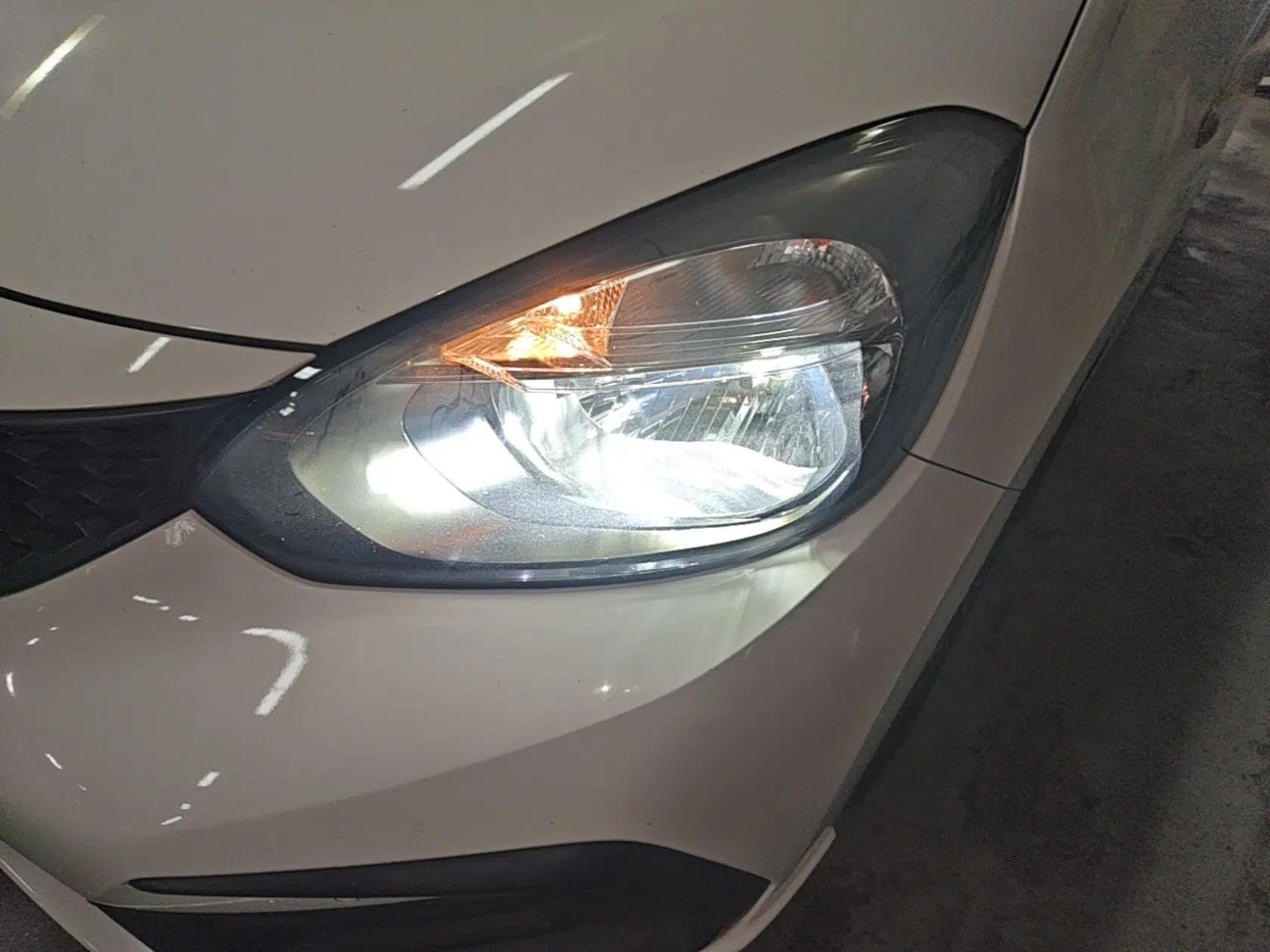 Honda Fit 2021 1.5L CVT Trendy Edition — миниатюра 8