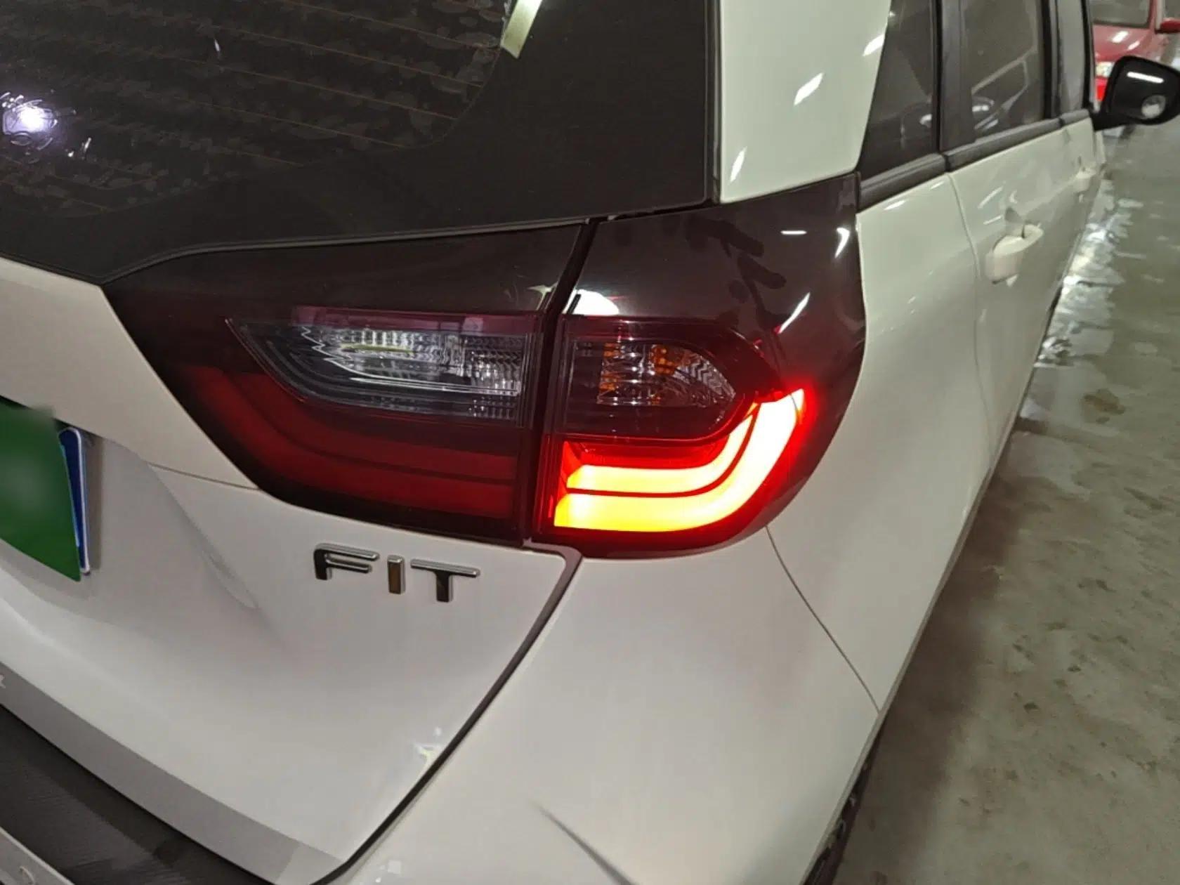 Honda Fit 2021 1.5L CVT Trendy Edition — миниатюра 9