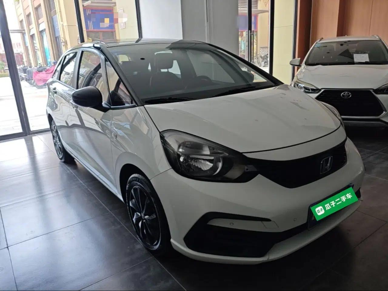 Honda Fit 2021 1.5L CVT Trend Edition — миниатюра 3