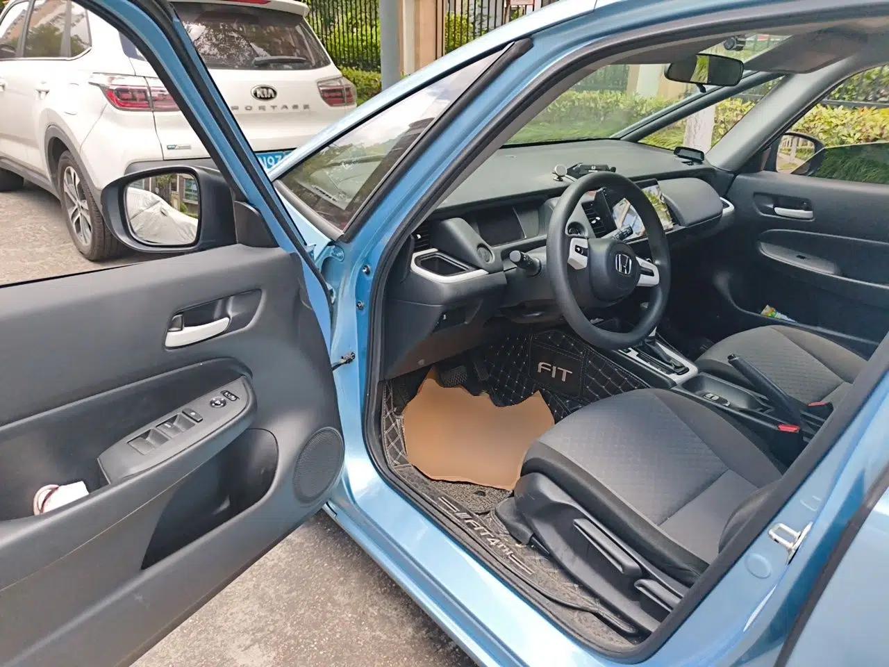 Honda Fit 2021 1.5L CVT Trend Edition — миниатюра 16