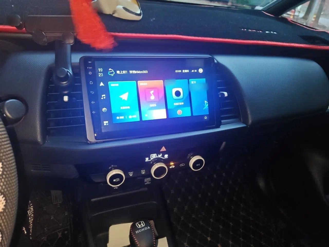 Honda Fit 2021 1.5L CVT Trend Edition — миниатюра 11