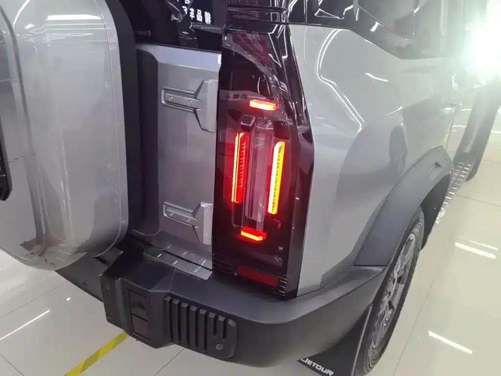 Jetour Traveler 2023 1.5T 2WD Discovery PRO — миниатюра 8