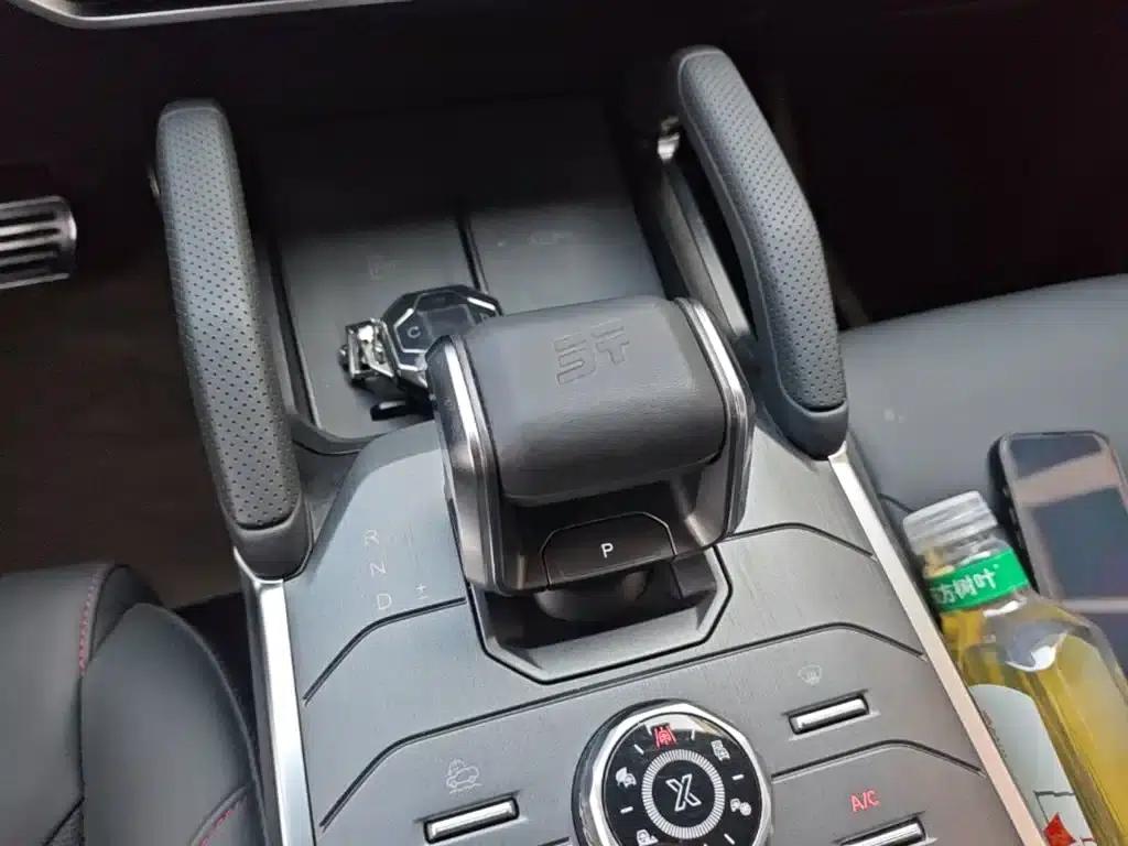 Jetour Traveler 2023 2.0T 4WD Adventure PRO — миниатюра 14