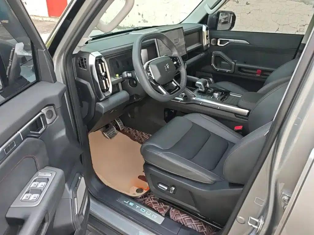 Jetour Traveler 2023 2.0T 4WD Adventure PRO — миниатюра 16