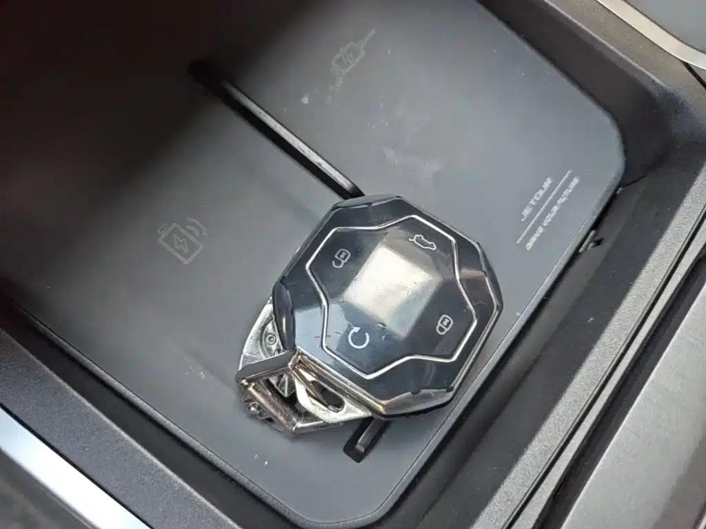 Jetour Traveler 2023 2.0T 4WD Adventure PRO — миниатюра 9