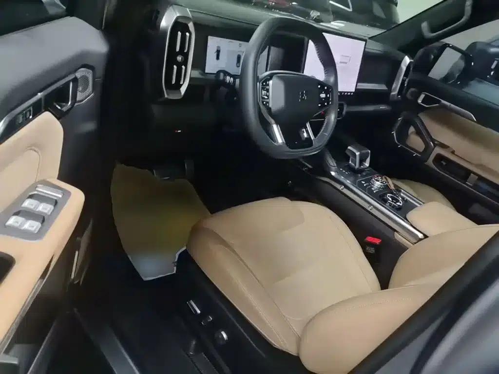 Jetour Traveler 2023 2.0T 4WD Adventure PRO+ — миниатюра 16