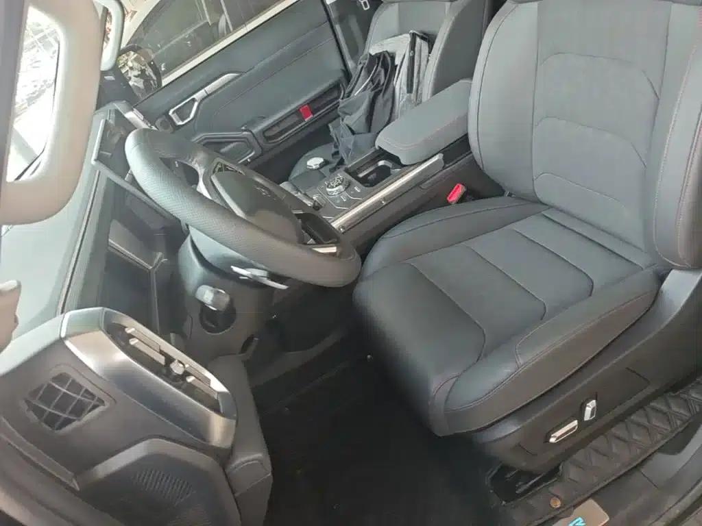 Jetour Traveler 2023 2.0T 4WD Adventure PRO — миниатюра 15