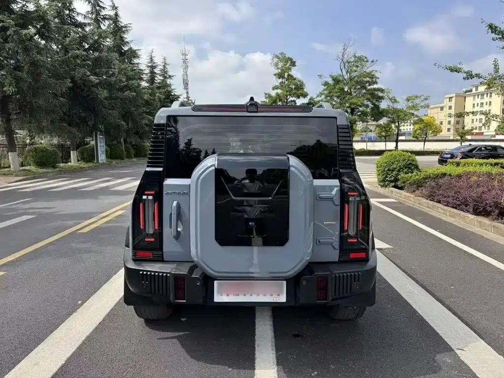 Jetour Traveler 2023 2.0T 4WD Adventure PRO — миниатюра 12