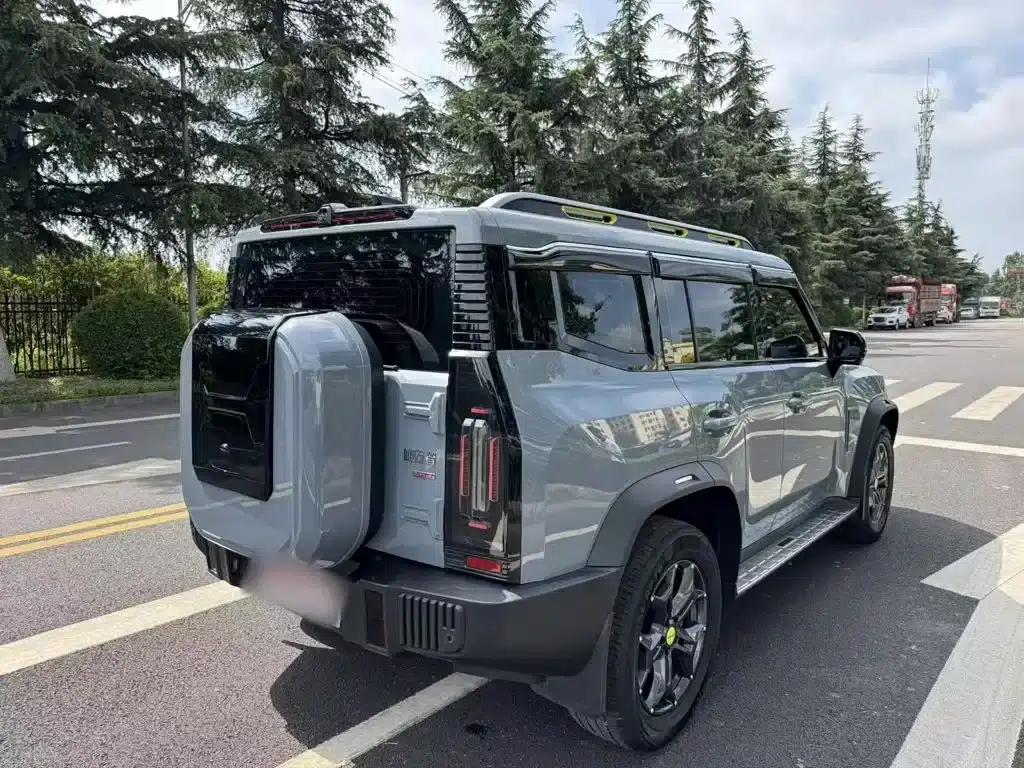 Jetour Traveler 2023 2.0T 4WD Adventure PRO — миниатюра 13