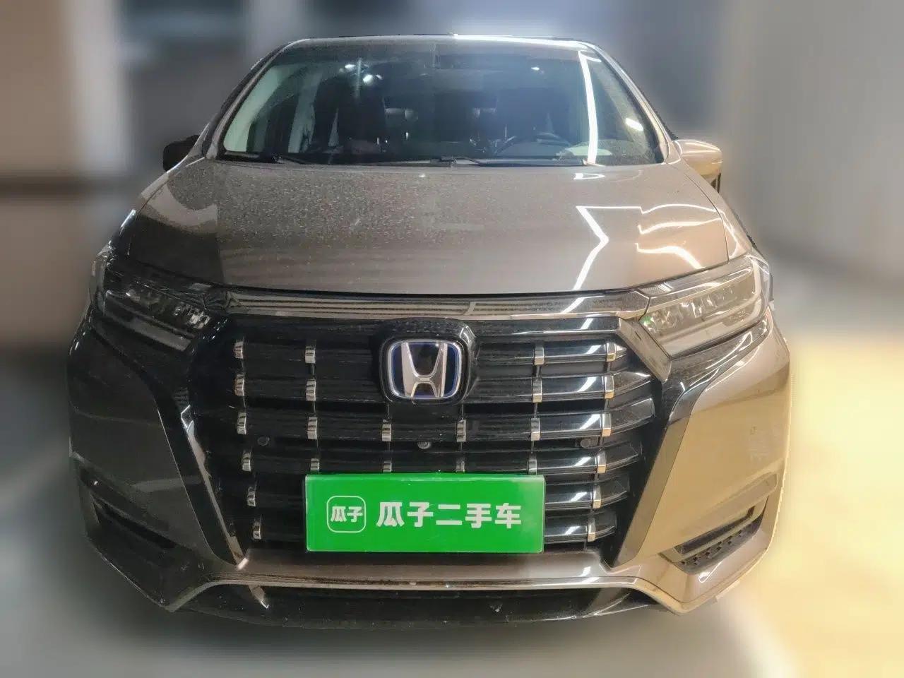 Honda Elysion 2022 2.0L eHEV Prestige Edition — миниатюра 2