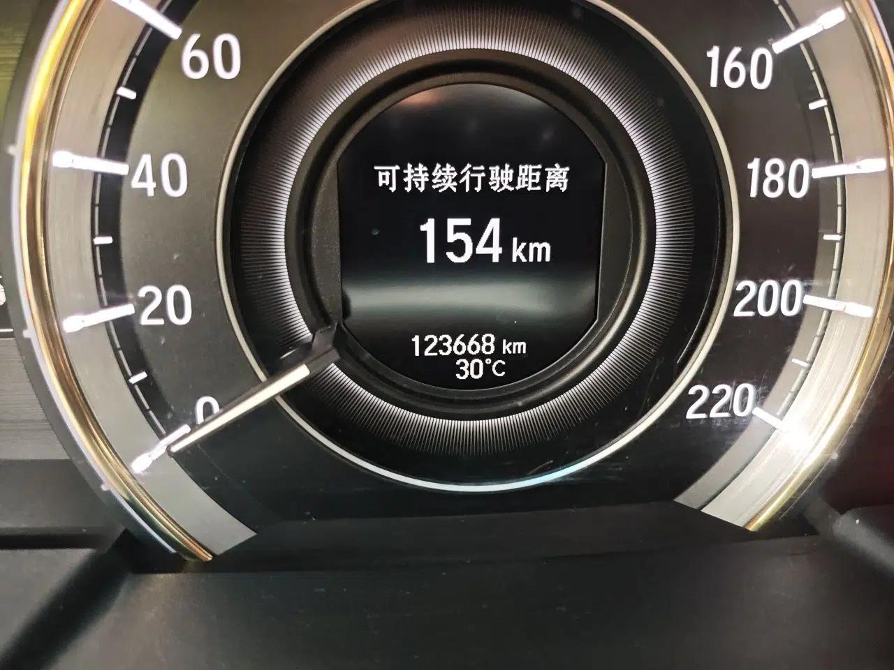 Honda Elysion 2016 2.4L Supreme Edition — миниатюра 12