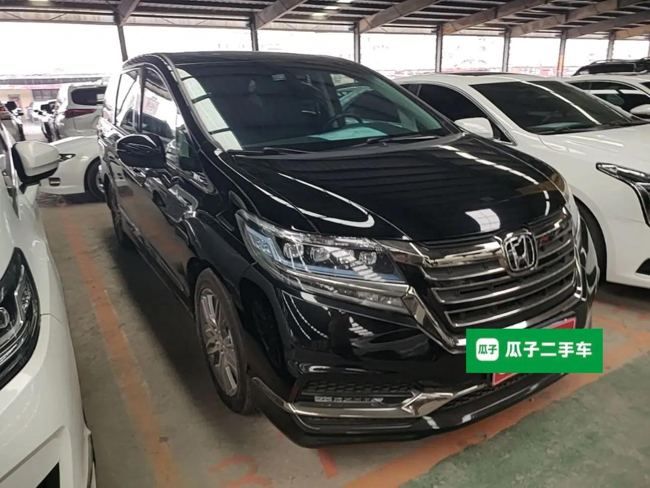 Honda Elysion 2019 2.0L Hybrid Luxury Edition — миниатюра 3