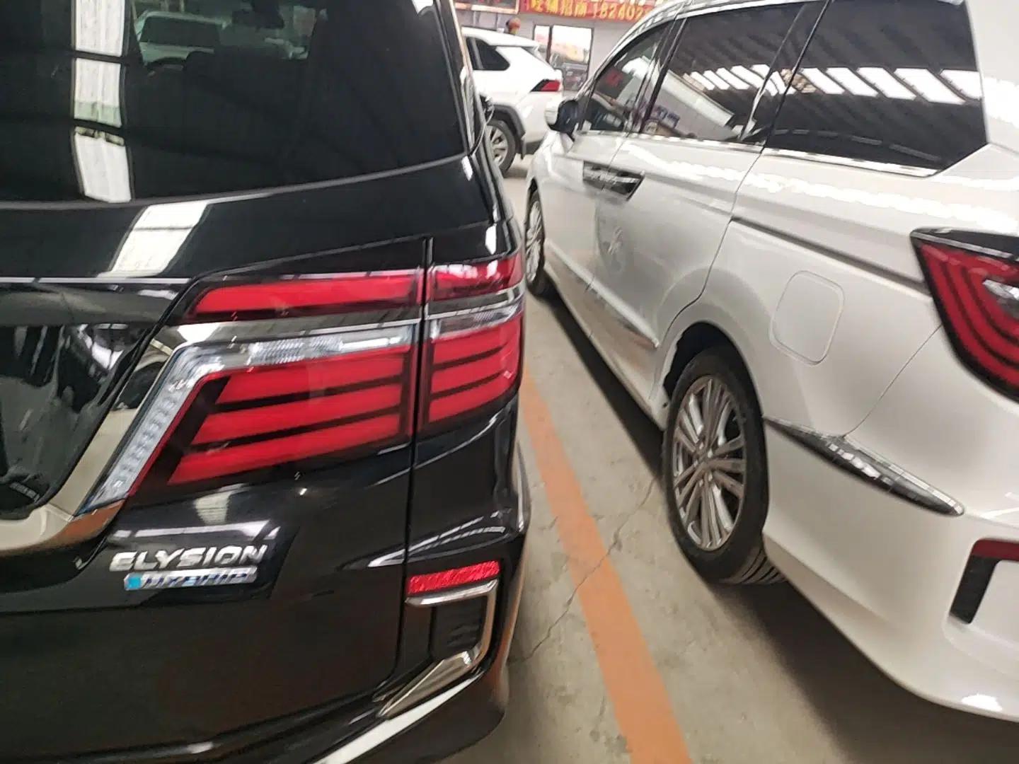 Honda Elysion 2019 2.0L Hybrid Luxury Edition — миниатюра 9