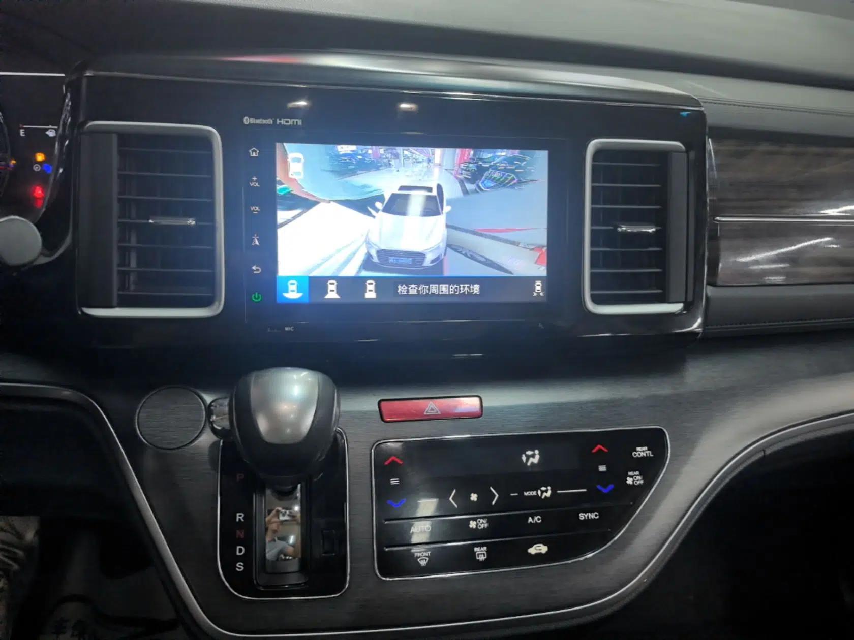 Honda Elysion 2016 2.4L Classic Edition — миниатюра 15
