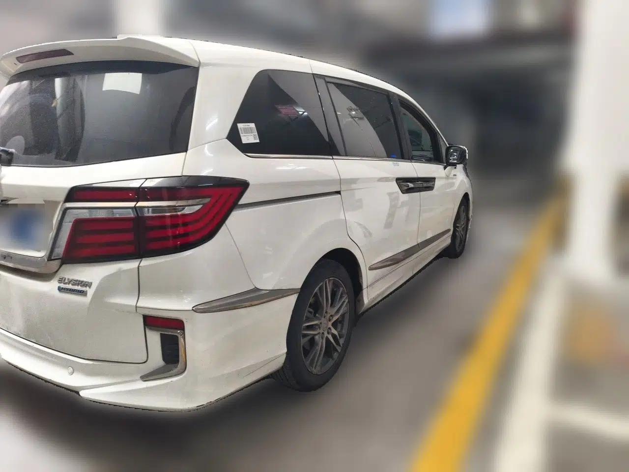 Honda Elysion 2019 2.0L Hybrid Supreme Edition — миниатюра 6