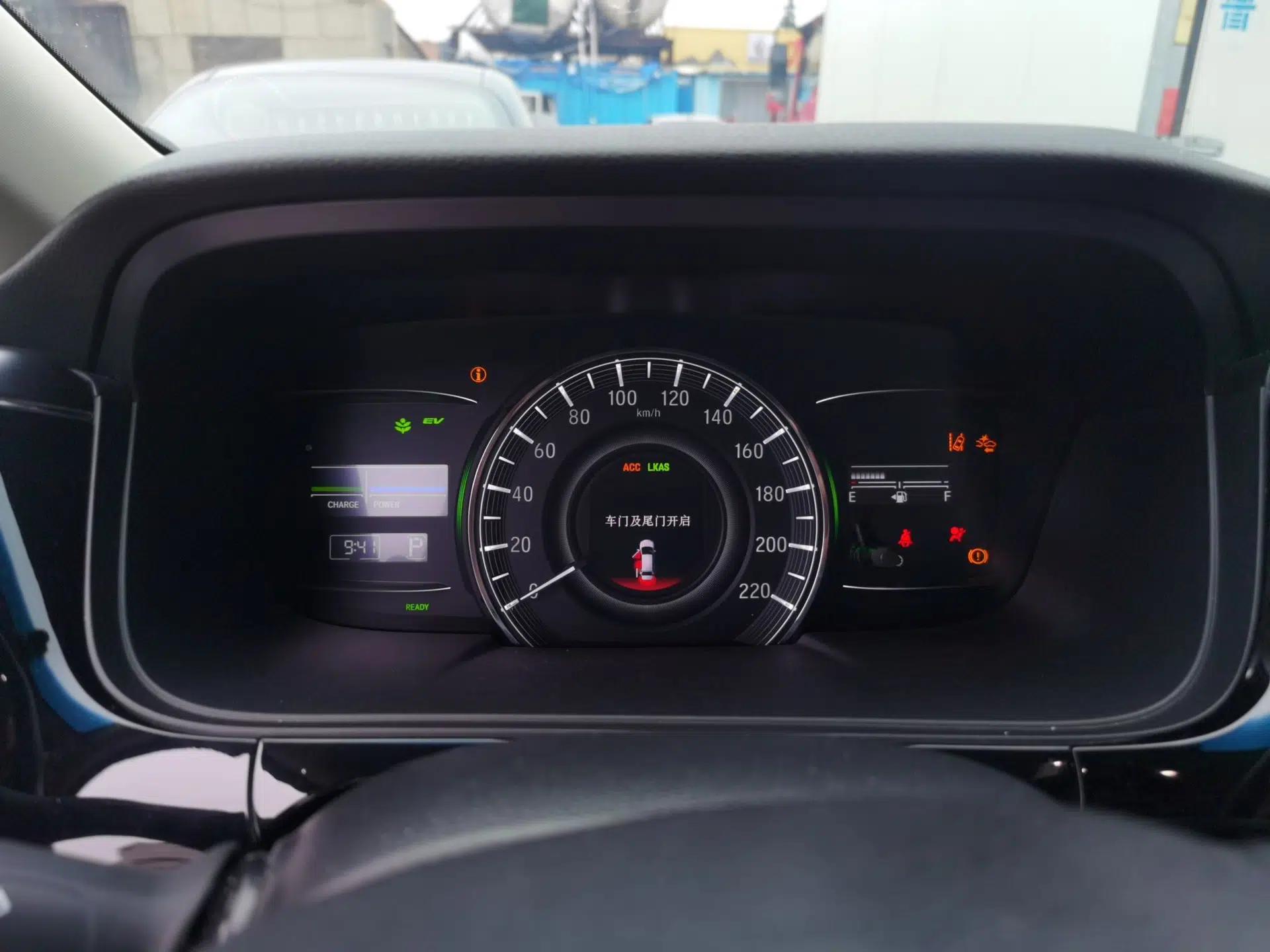 Honda Elysion 2019 2.0L Hybrid Luxury Edition — миниатюра 11