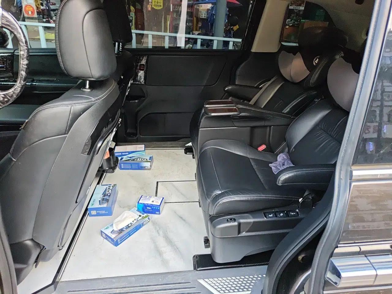 Honda Elysion 2016 2.4L Supreme Edition — миниатюра 17