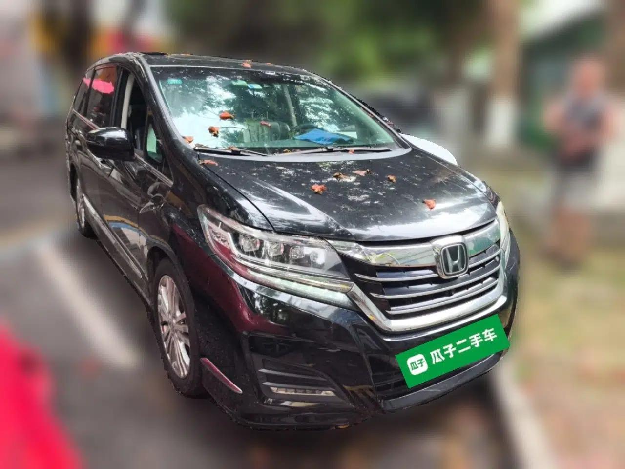 Honda Elysion 2016 2.4L Supreme Edition — миниатюра 3