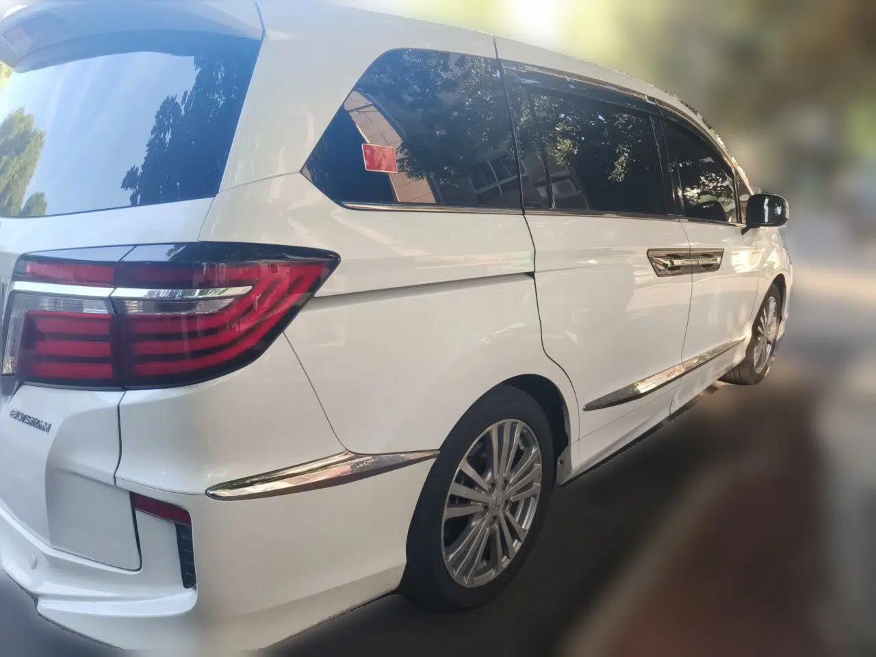 Honda Elysion 2016 2.4L Style Edition — миниатюра 6