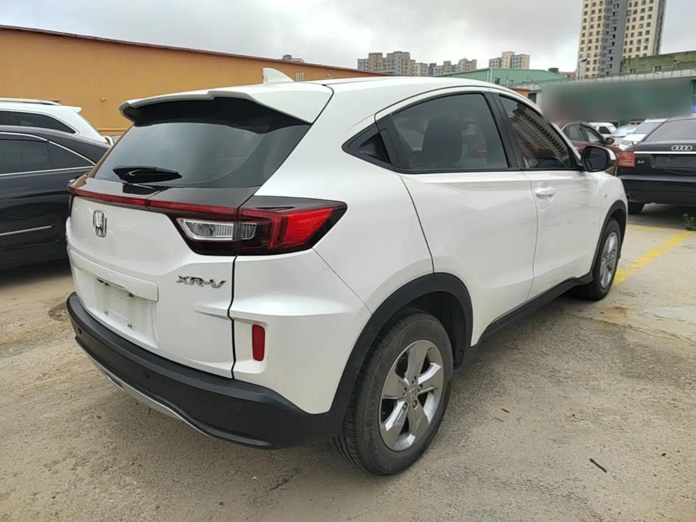 Honda XR-V 2015 1.5L LXi CVT Classic Edition — миниатюра 6