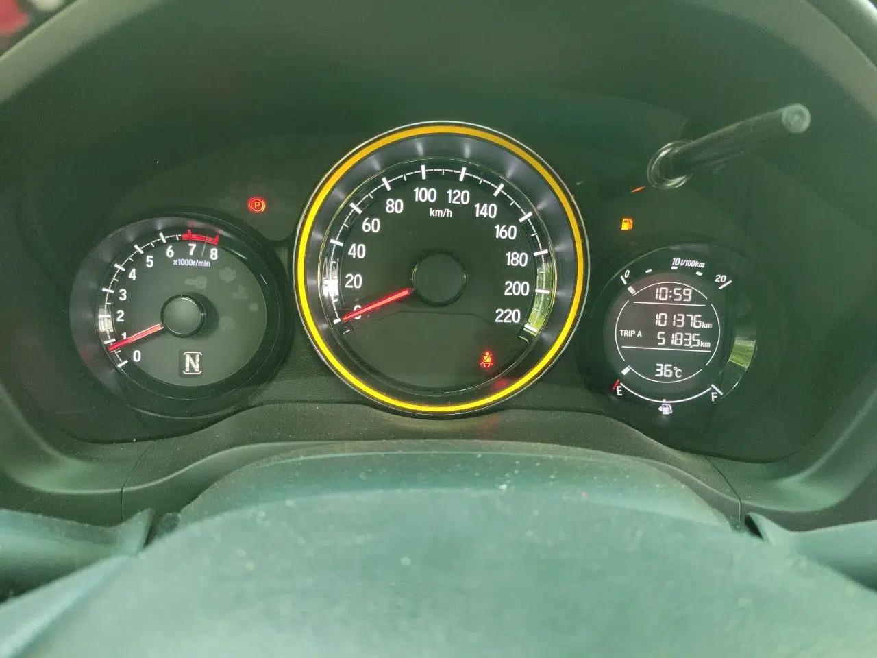 Honda XR-V 2015 1.8L EXi CVT Comfort Version — миниатюра 8