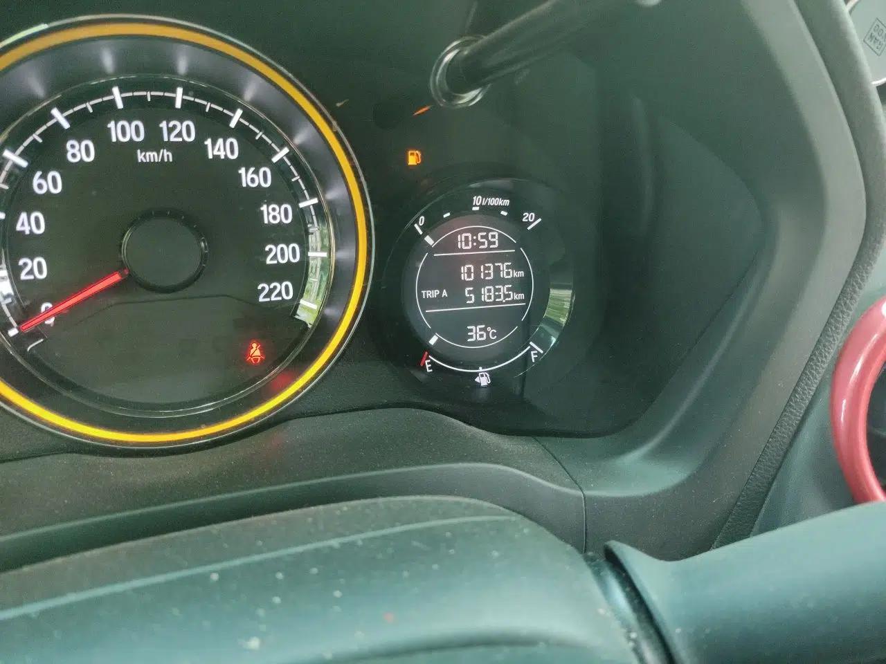 Honda XR-V 2015 1.8L EXi CVT Comfort Version — миниатюра 9