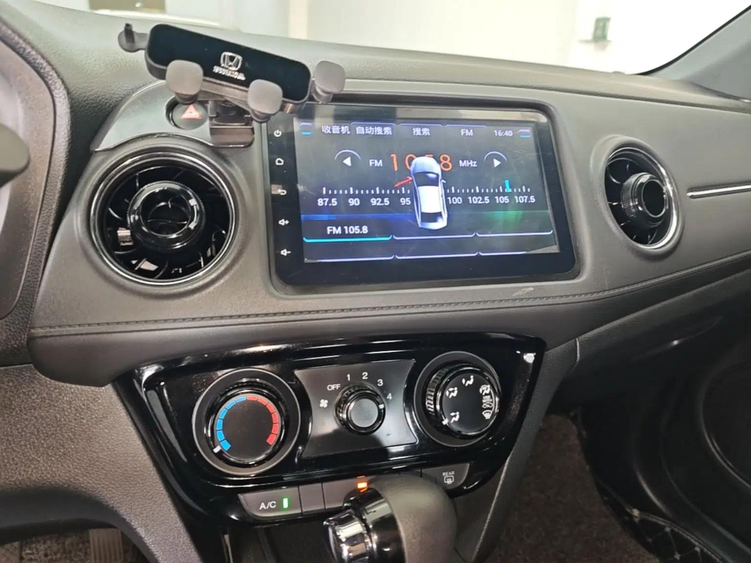 Honda XR-V 2017 1.5L LXi CVT Classic Edition — миниатюра 15