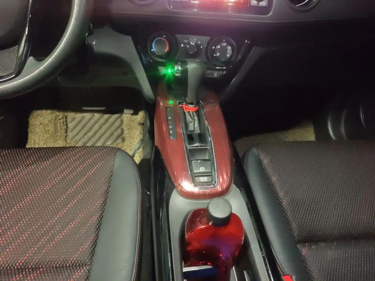 Honda XR-V 2015 1.8L EXi CVT Comfort Version — миниатюра 13