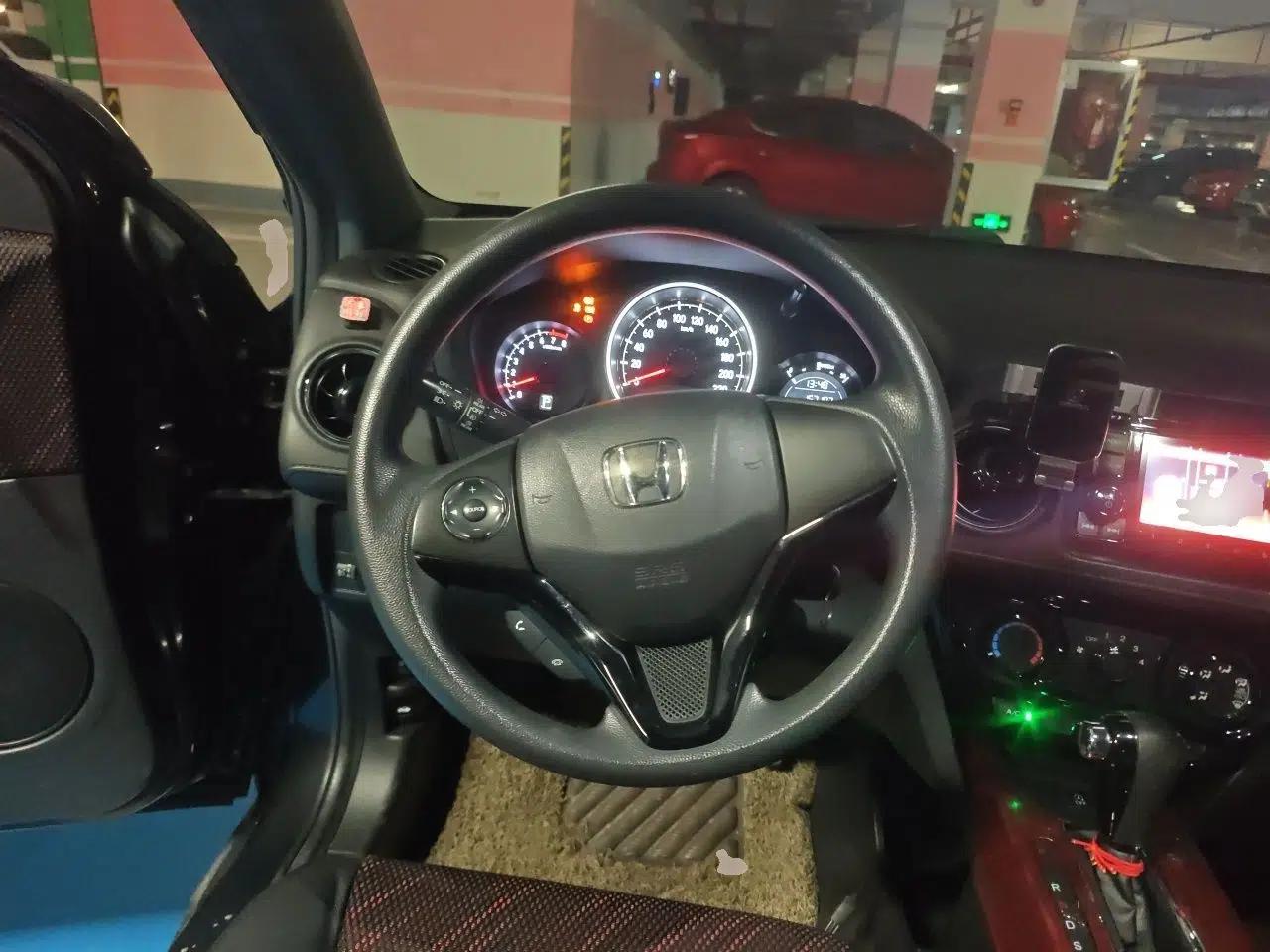 Honda XR-V 2015 1.8L EXi CVT Comfort Version — миниатюра 10