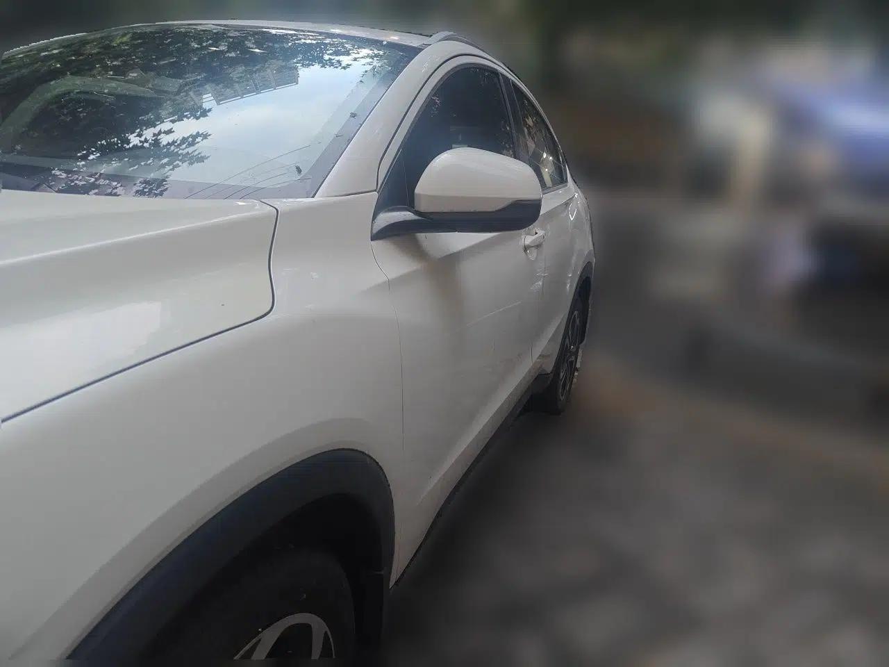 Honda XR-V 2015 1.8L VTi CVT Luxury Edition — миниатюра 1