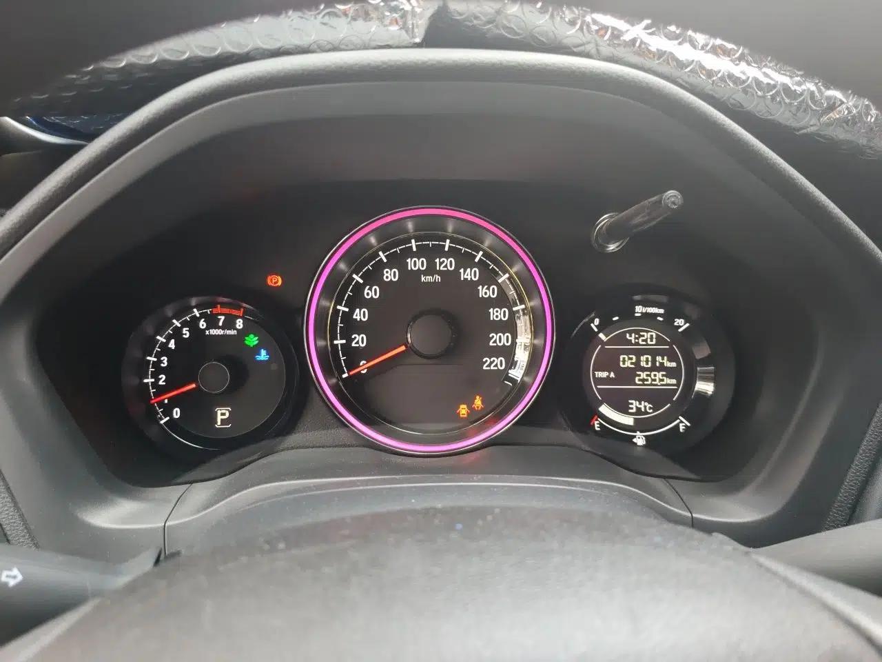 Honda XR-V 2015 1.8L EXi CVT Comfort Version — миниатюра 11