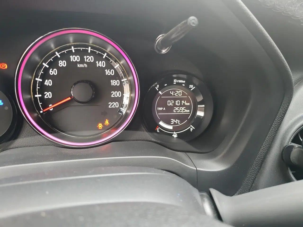 Honda XR-V 2015 1.8L EXi CVT Comfort Version — миниатюра 12