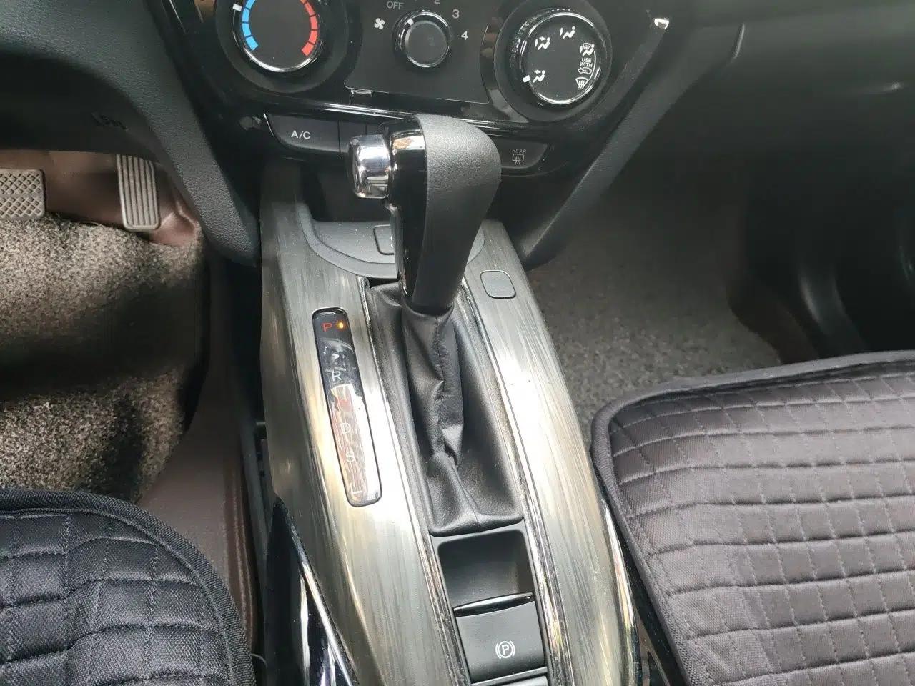Honda XR-V 2015 1.8L EXi CVT Comfort Version — миниатюра 14