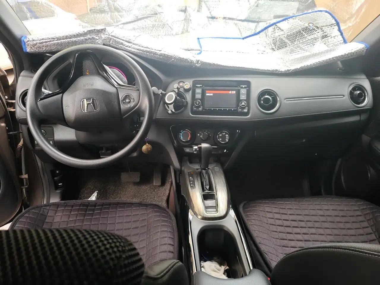 Honda XR-V 2015 1.8L EXi CVT Comfort Version — миниатюра 9