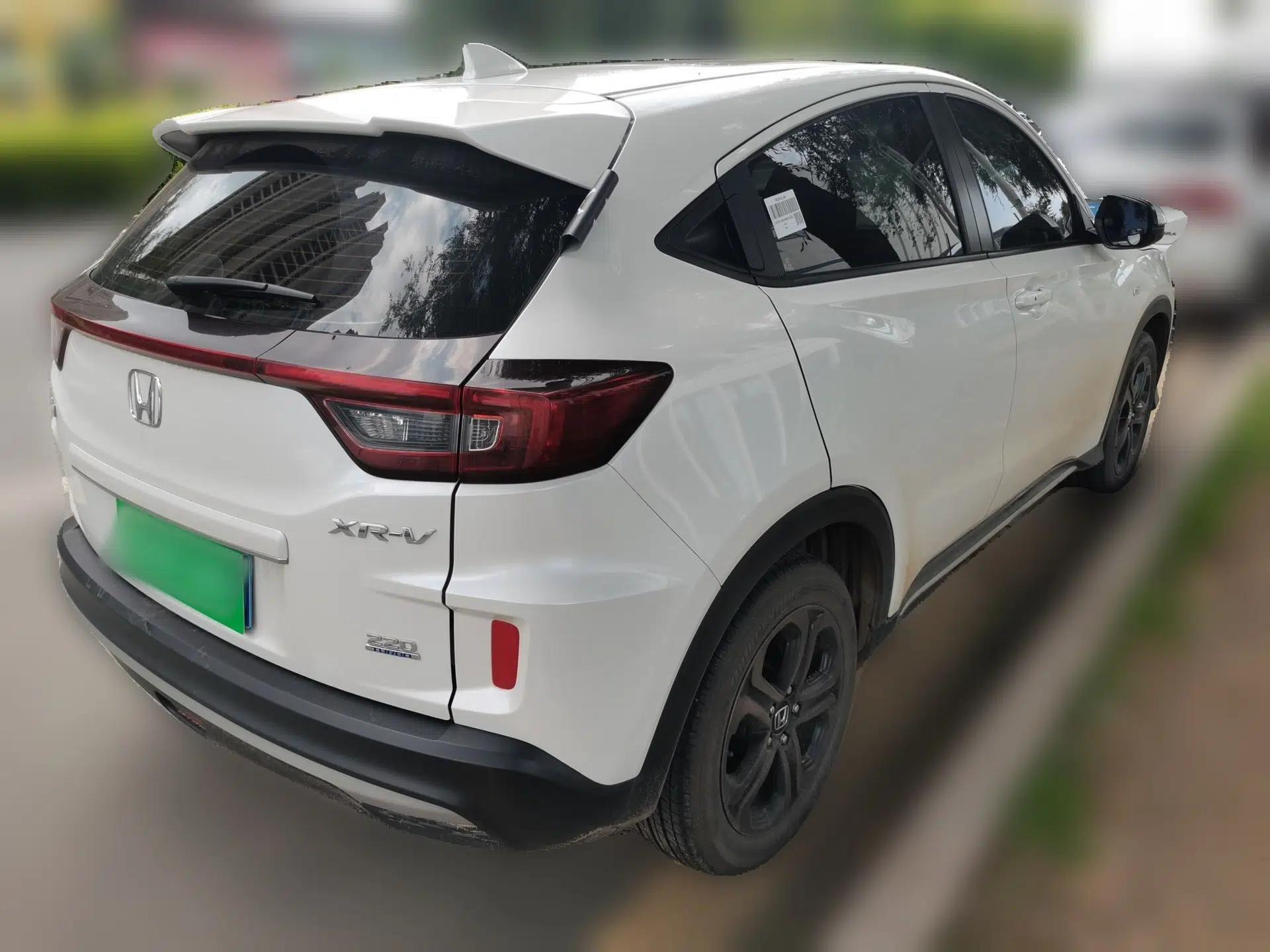 Honda XR-V 2021 220TURBO CVT Luxury Edition — миниатюра 6