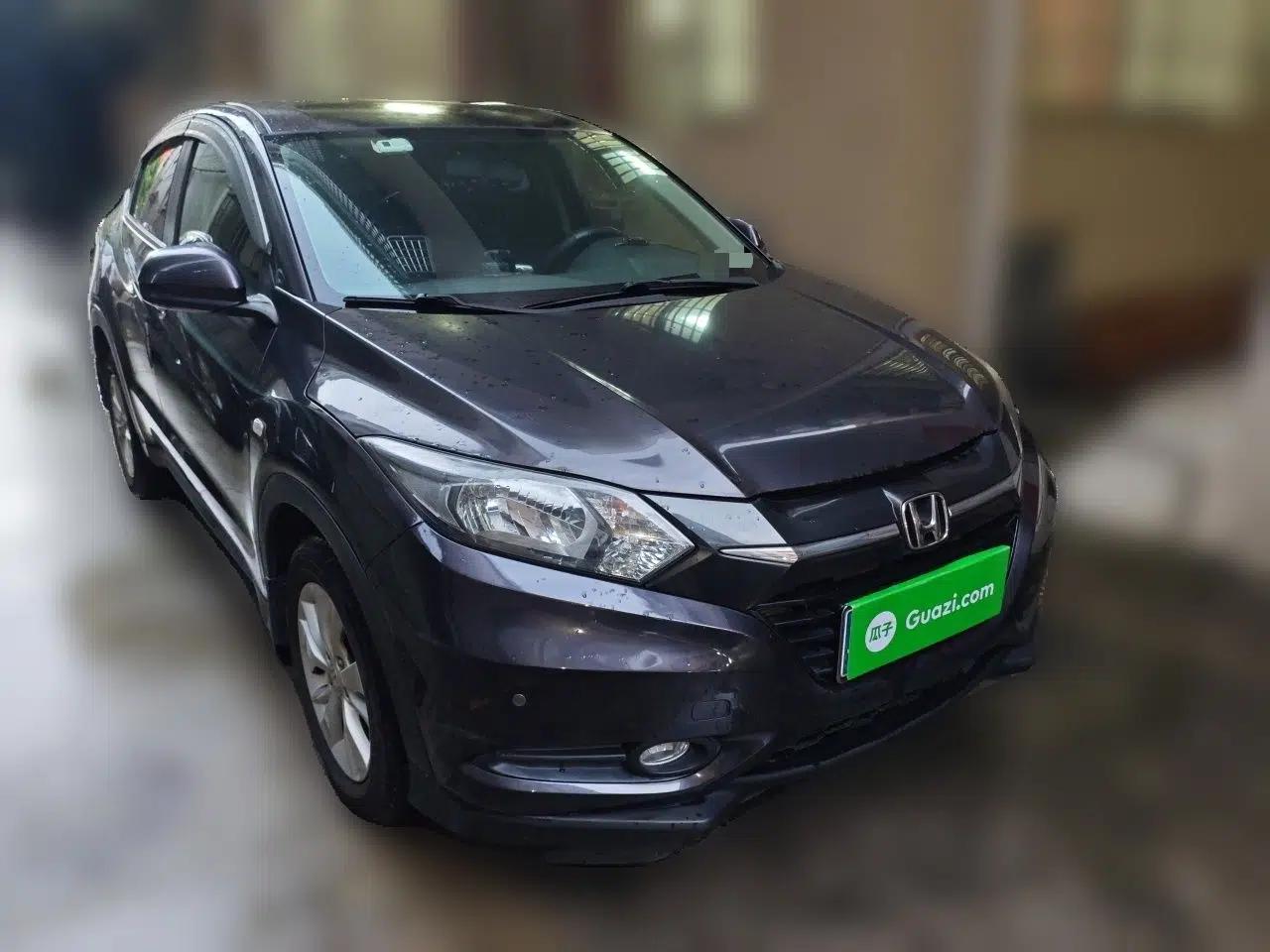 Honda Vezel 2017 1.5L CVT 2WD Comfort Model — миниатюра 3