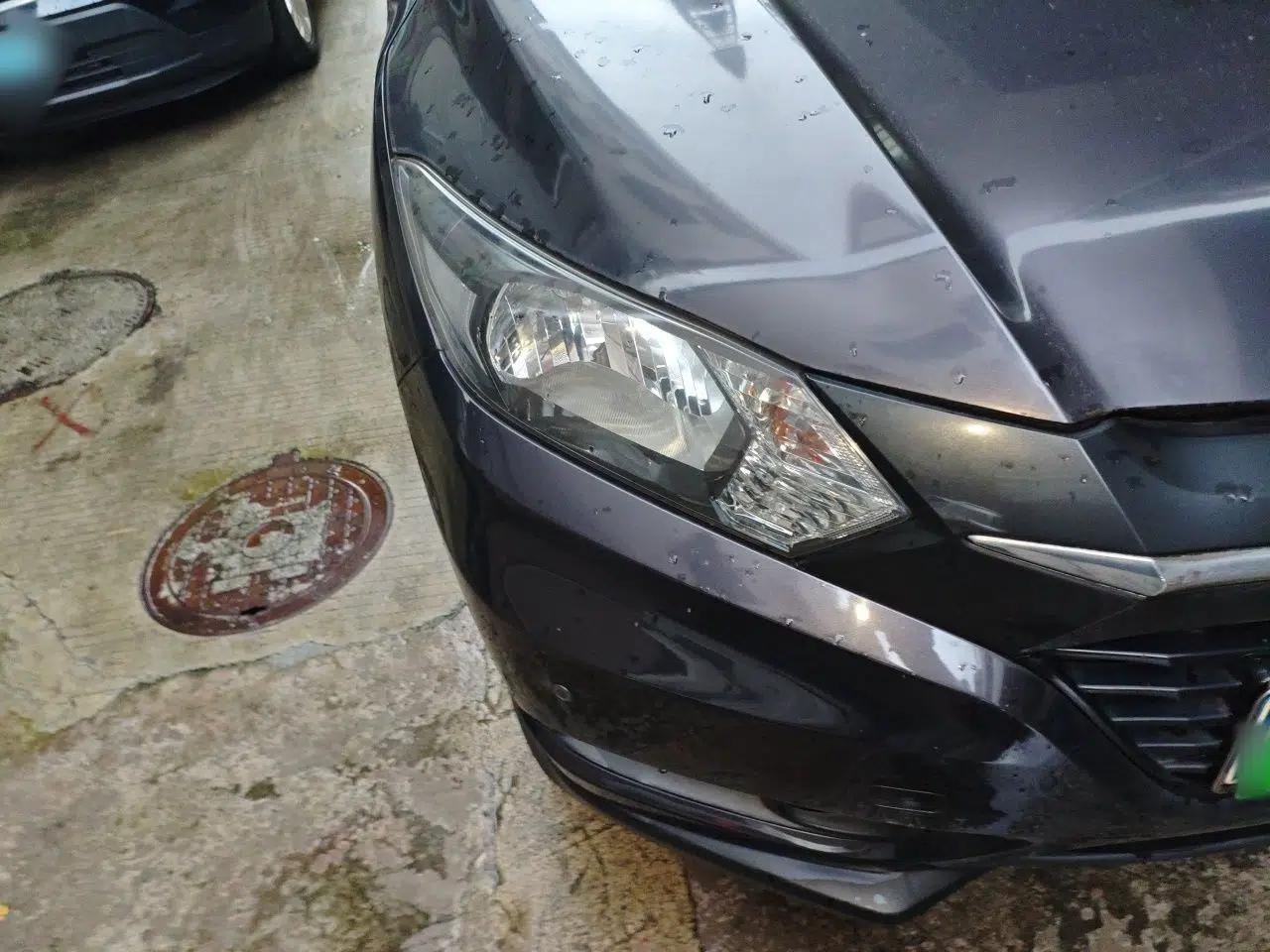 Honda Vezel 2017 1.5L CVT 2WD Comfort Model — миниатюра 7