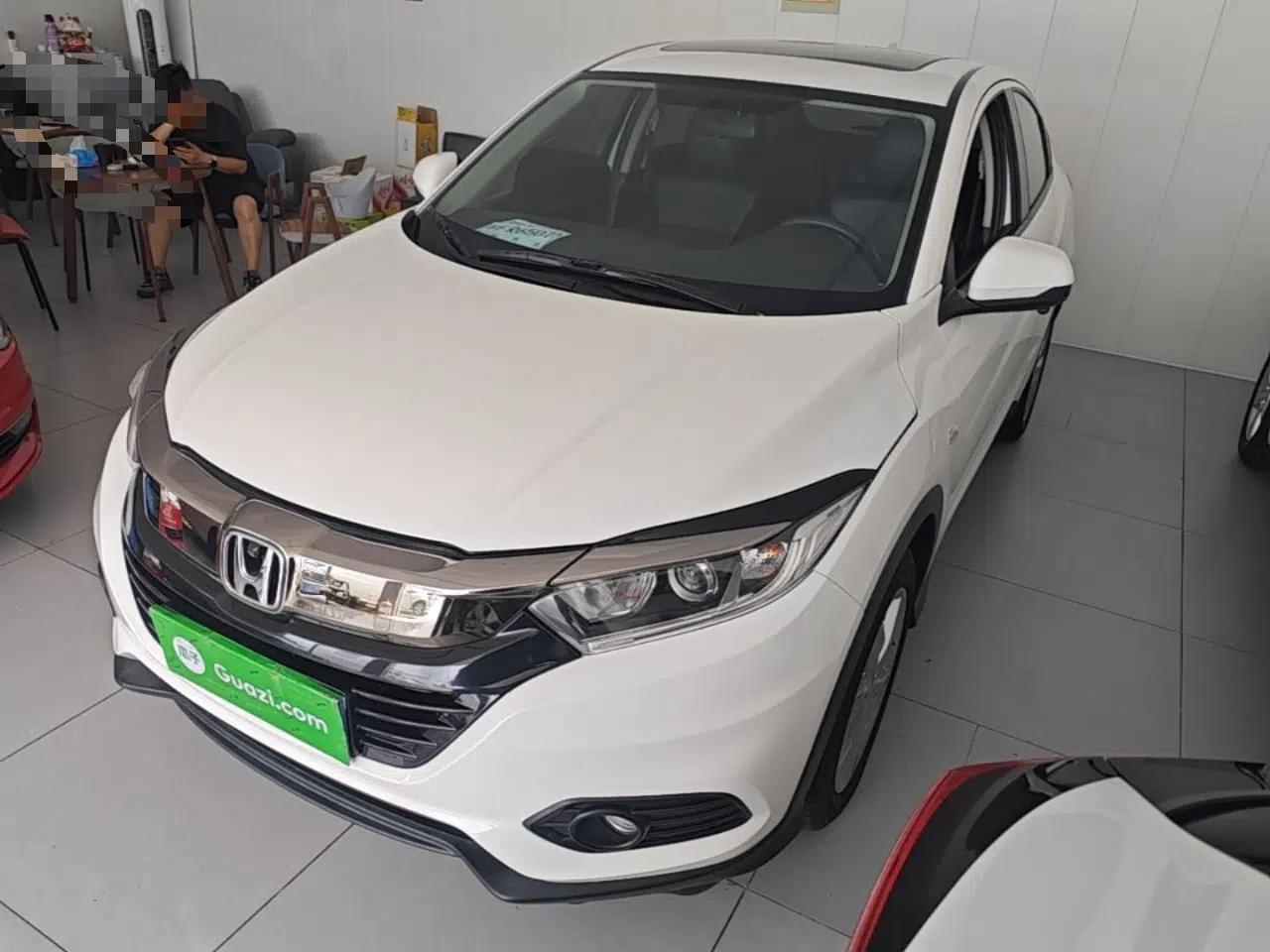 Honda Vezel 2020 1.5L CVT Elite Edition — миниатюра 1