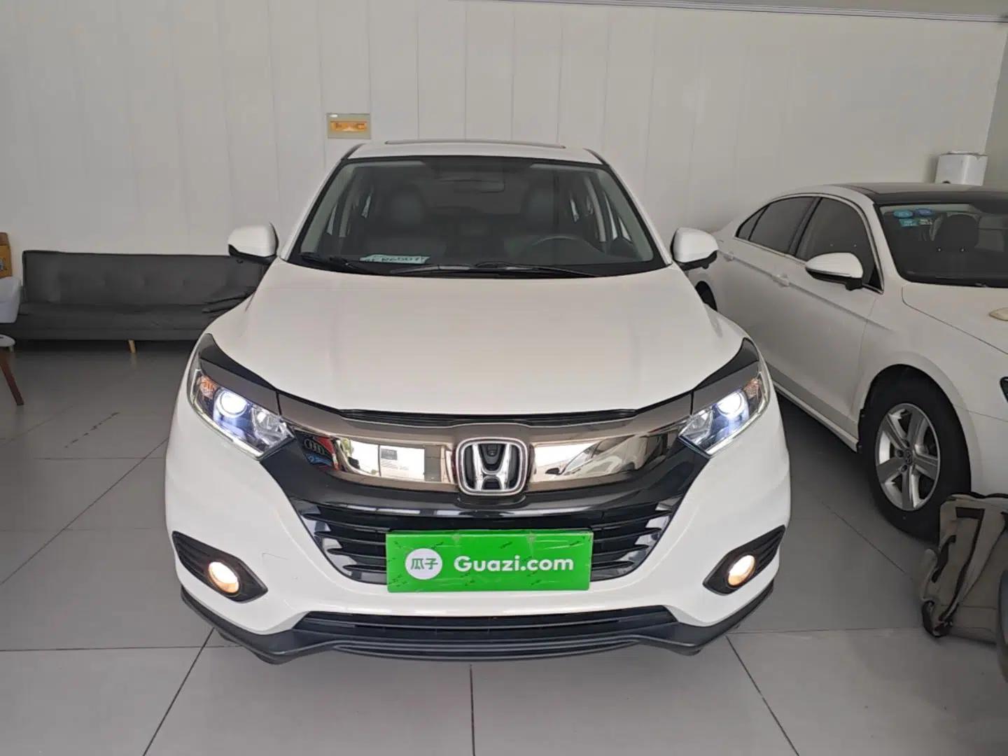 Honda Vezel 2020 1.5L CVT Elite Edition — миниатюра 2