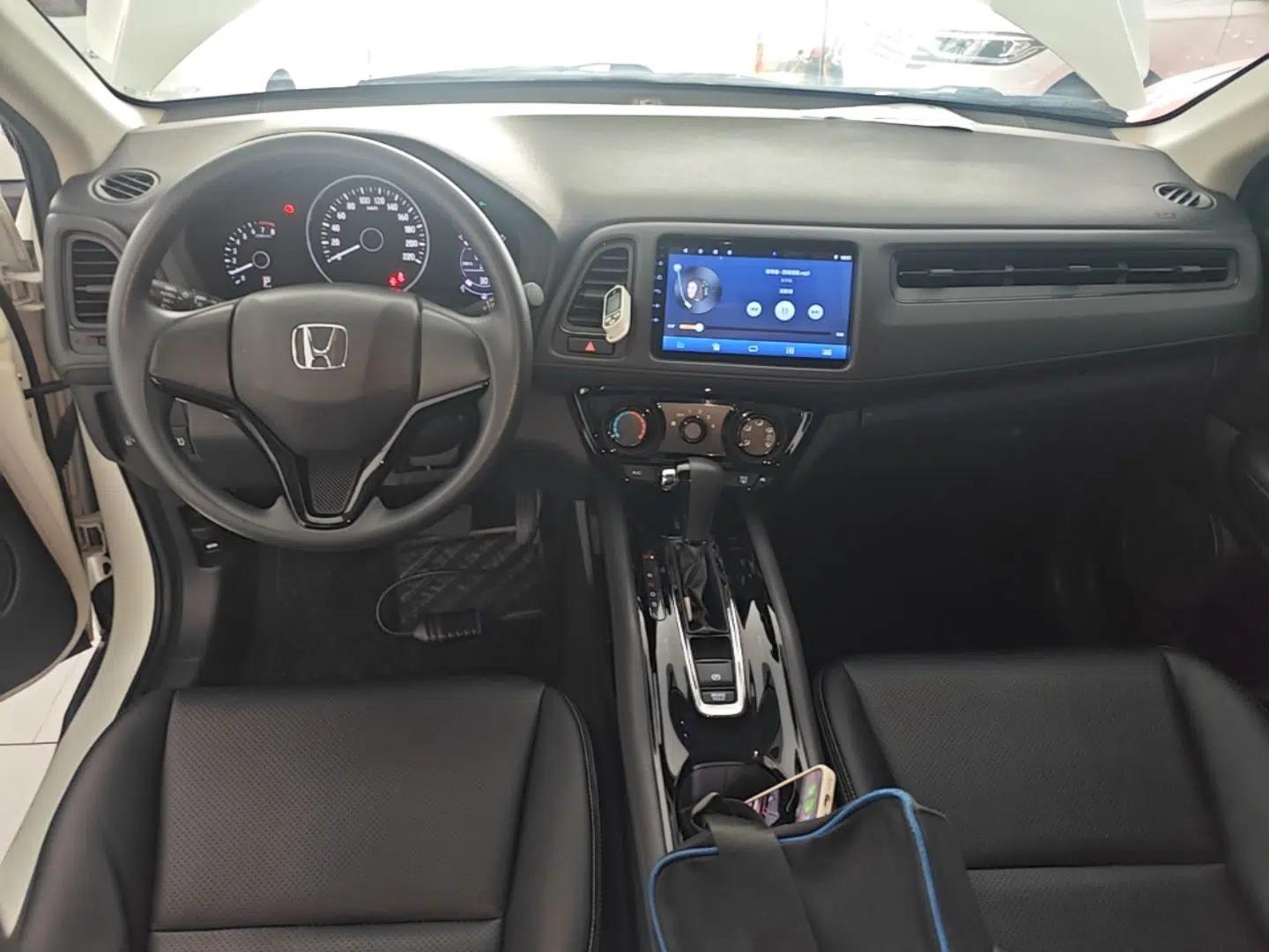 Honda Vezel 2020 1.5L CVT Elite Edition — миниатюра 17