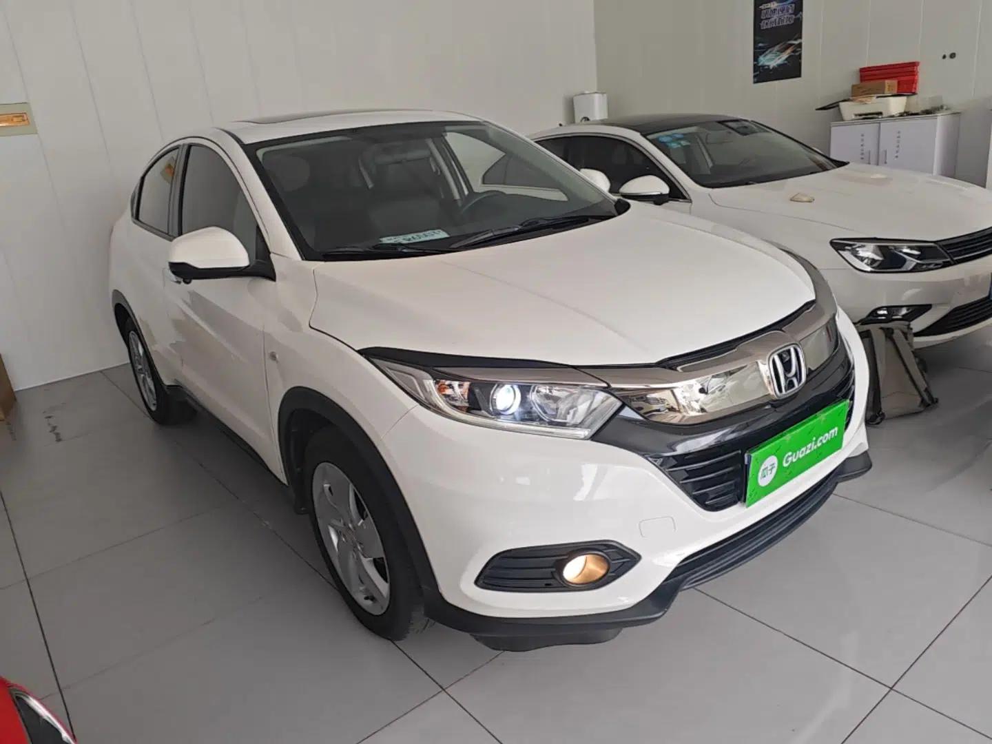 Honda Vezel 2020 1.5L CVT Elite Edition — миниатюра 3