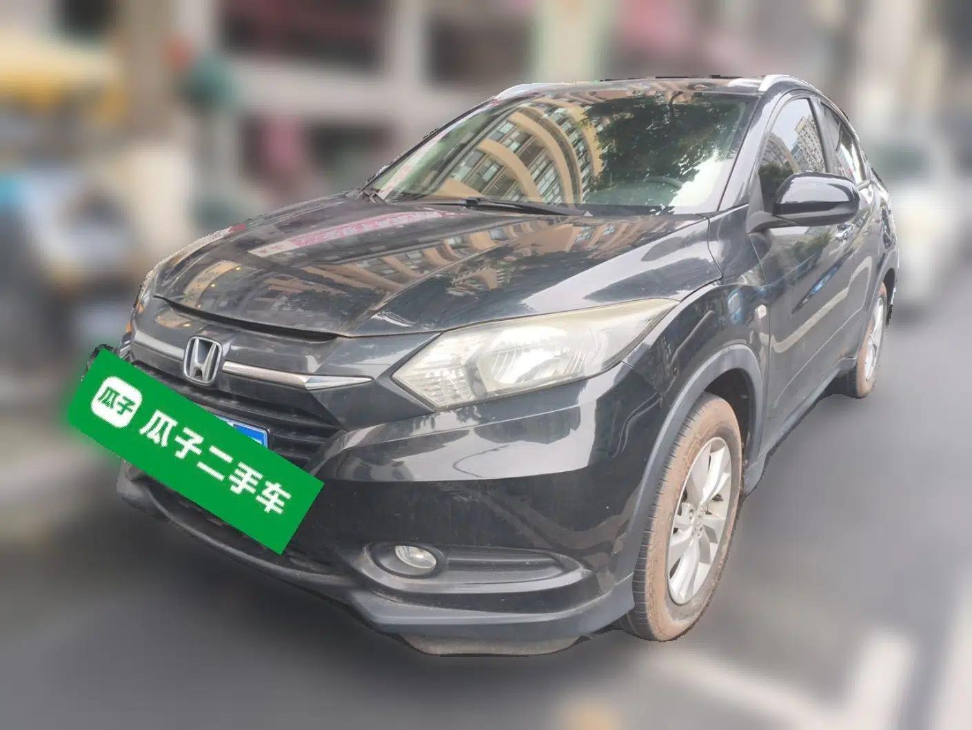 Honda Vezel 2015 1.8L Manual Two-Wheel Drive Elite Version — миниатюра 1