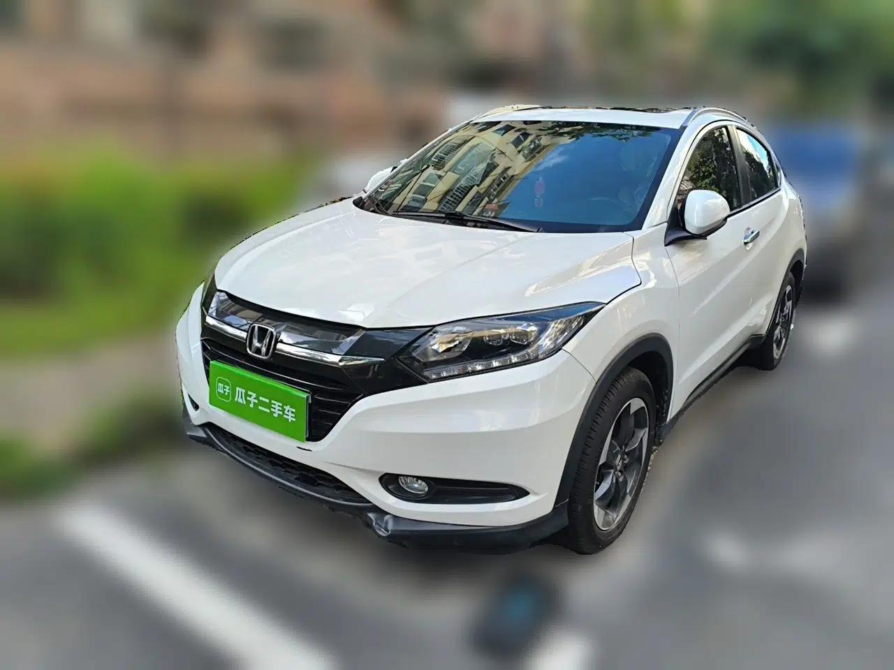 Honda Vezel 2015 1.8L CVT 2WD Luxury Model — миниатюра 1