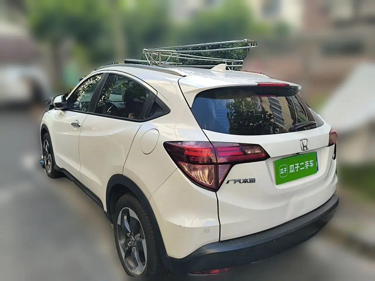 Honda Vezel 2015 1.8L CVT 2WD Luxury Model — миниатюра 4