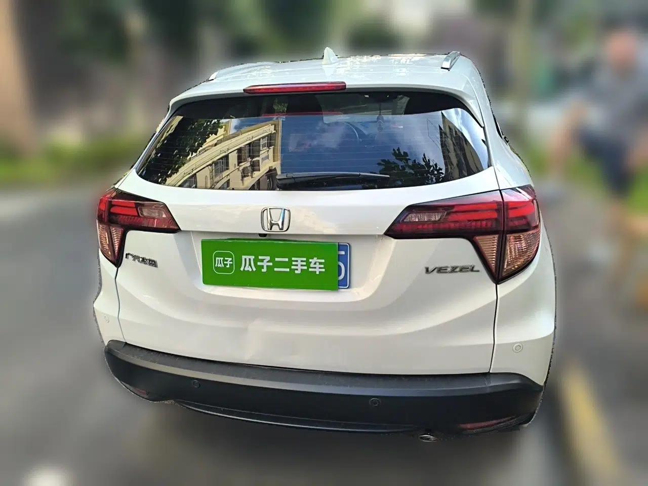 Honda Vezel 2015 1.8L CVT 2WD Luxury Model — миниатюра 5