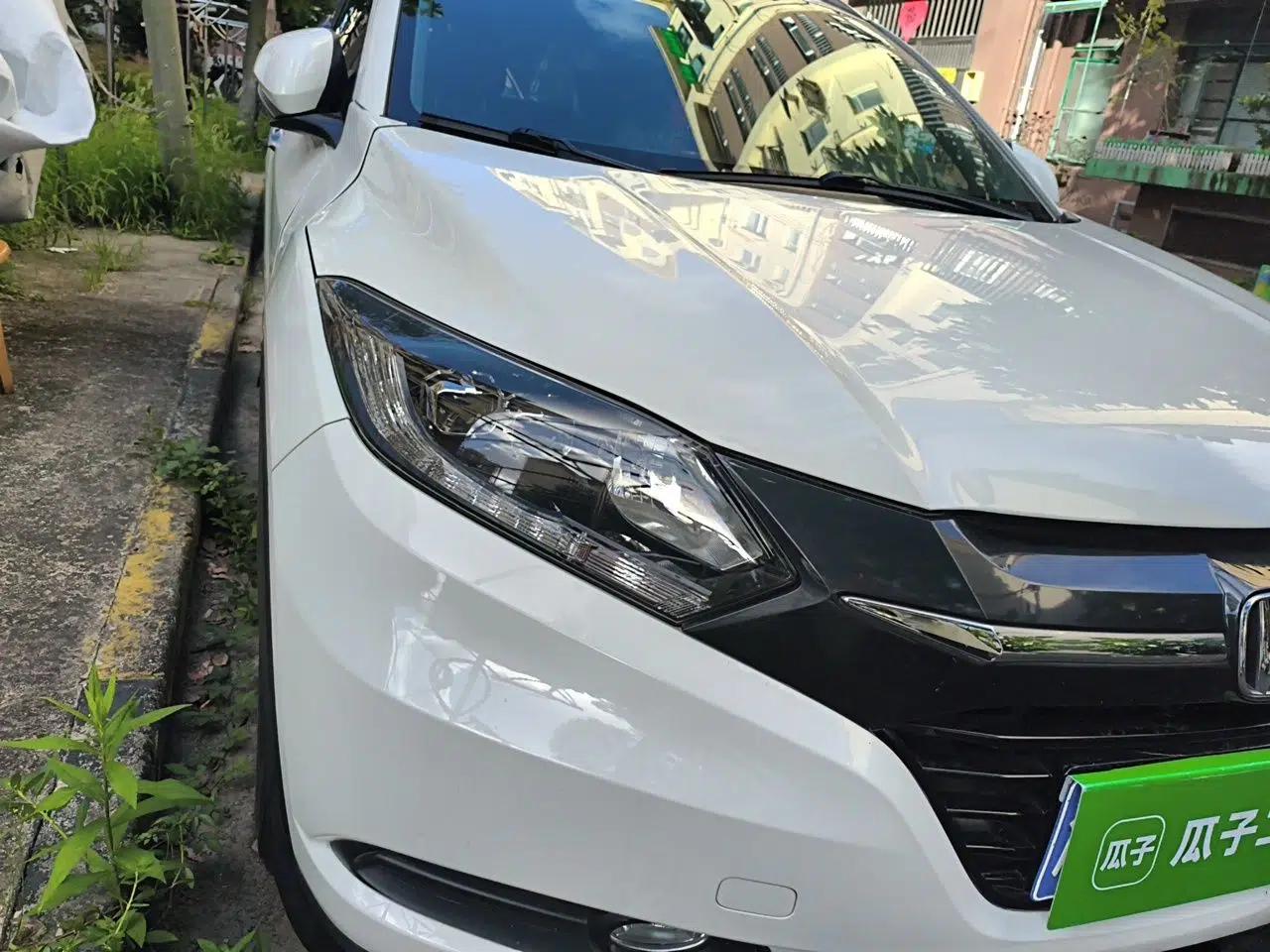 Honda Vezel 2015 1.8L CVT 2WD Luxury Model — миниатюра 7