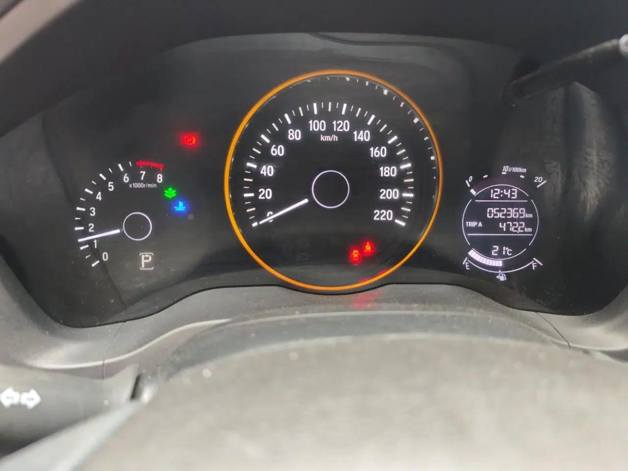 Honda Vezel 2020 1.5L CVT Elite Edition — миниатюра 11
