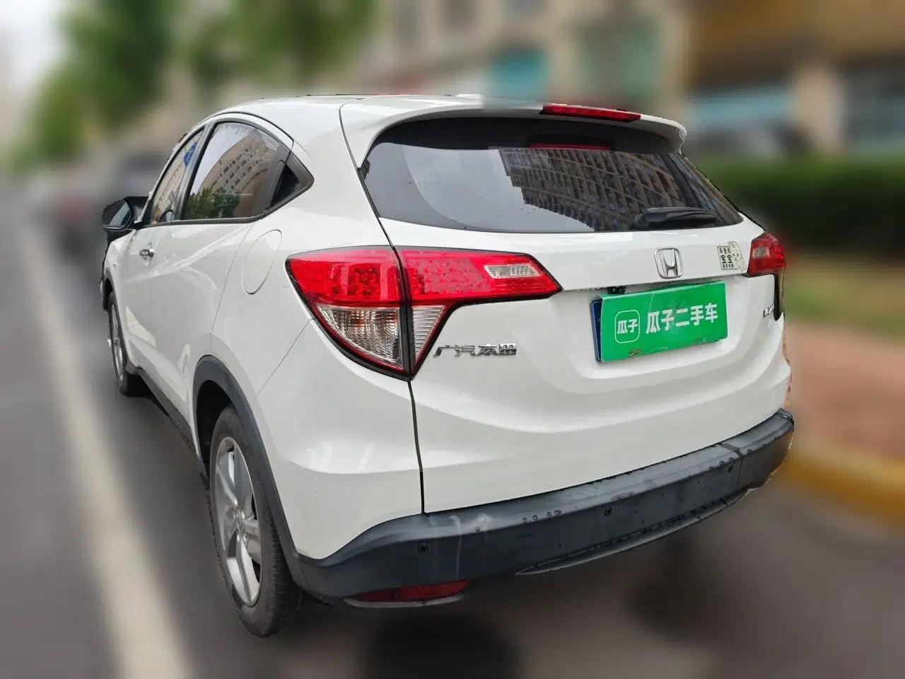 Honda Vezel 2020 1.5L CVT Elite Edition — миниатюра 4