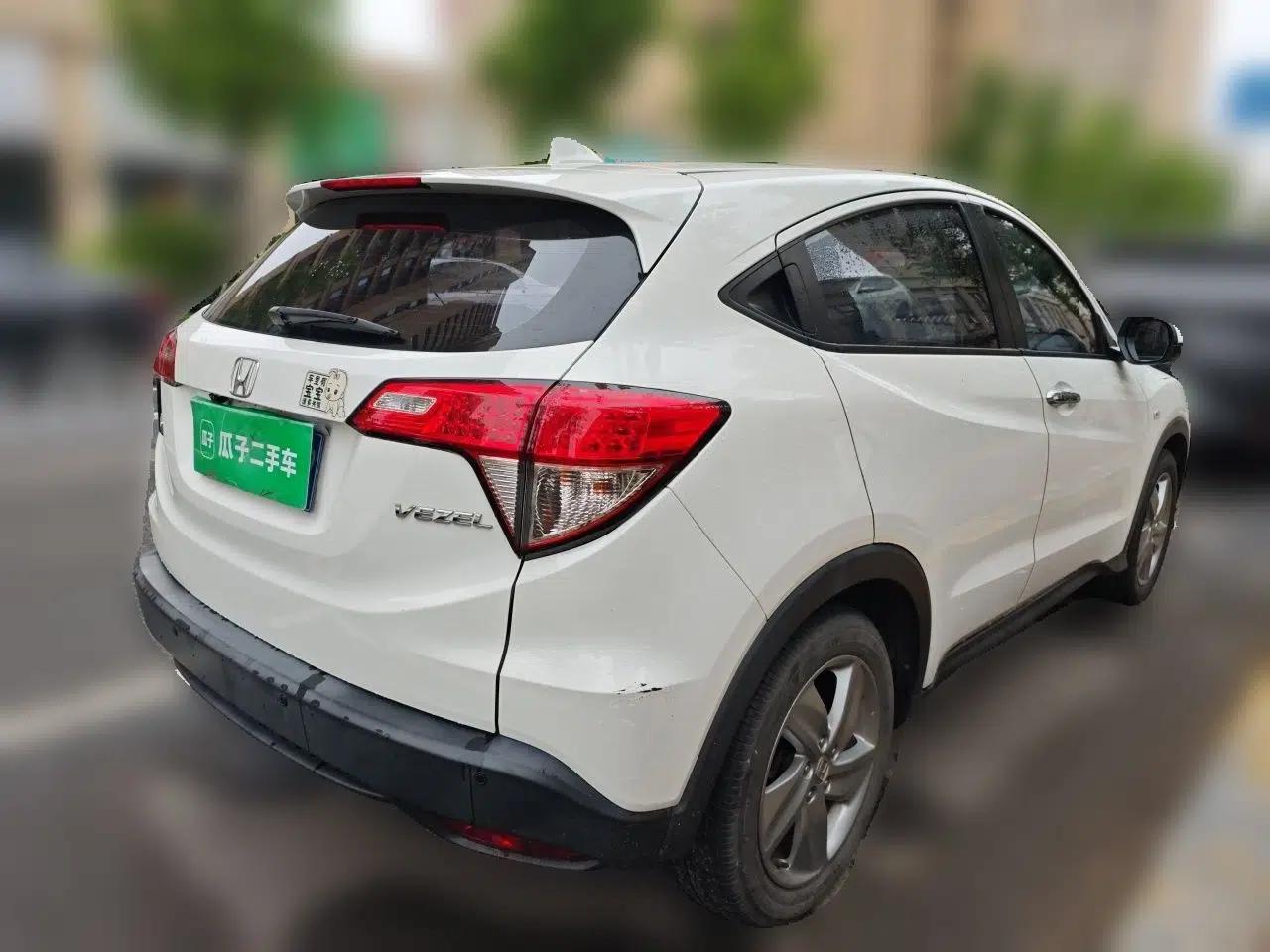 Honda Vezel 2020 1.5L CVT Elite Edition — миниатюра 6