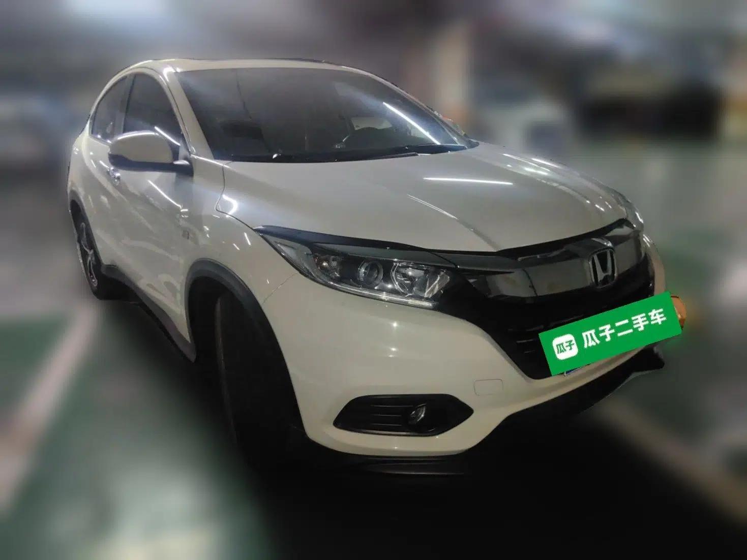 Honda Vezel 2020 1.5L CVT Pioneer Edition — миниатюра 3